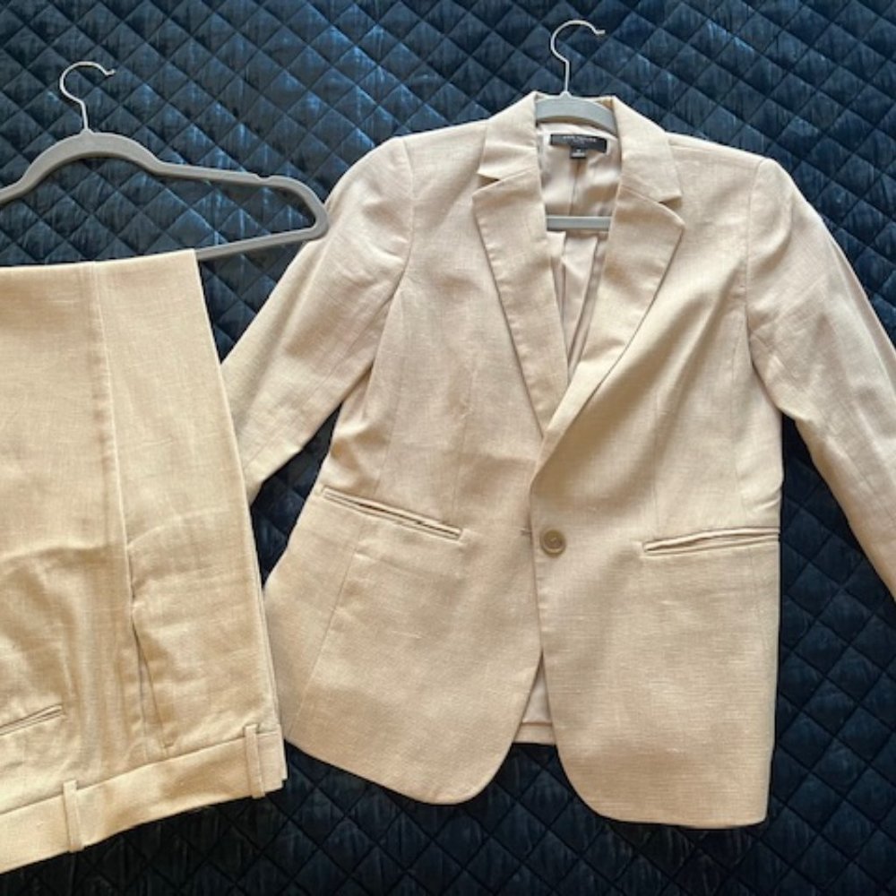 Women's cream linen suit
